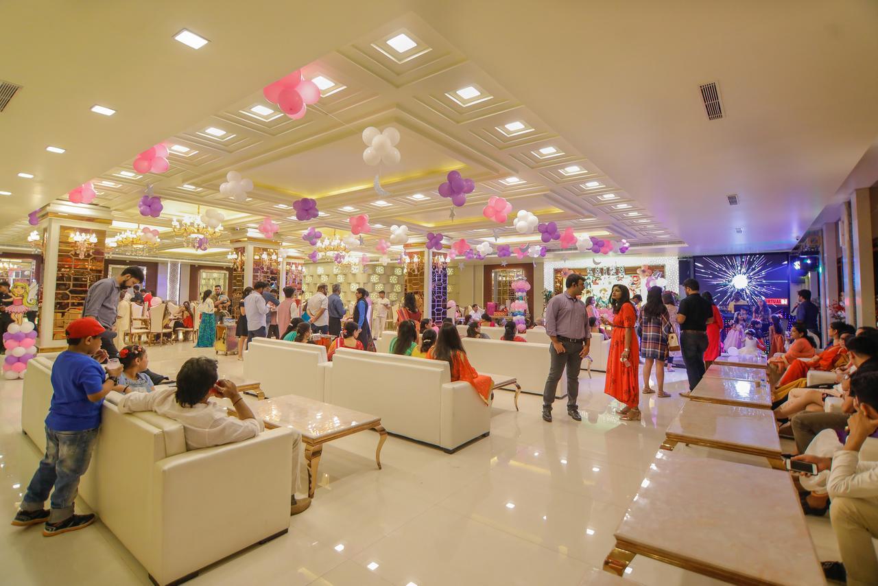 Hotel The Grand Parisian à Delhi  Extérieur photo